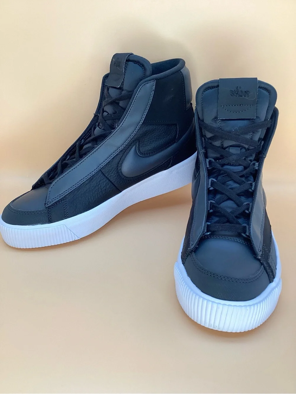 Like New Nike Black Leather Blazer Victory Sneakers. Excellent condition! Size 8
